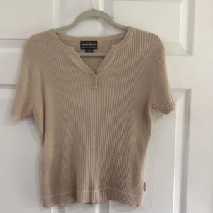 Woolrich beige sweater medium petite